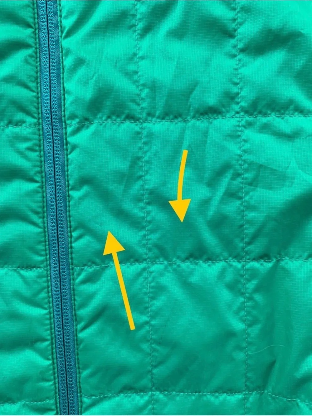 REI Kids Green Puffer Down Jacket Medium 10-12 - small stains